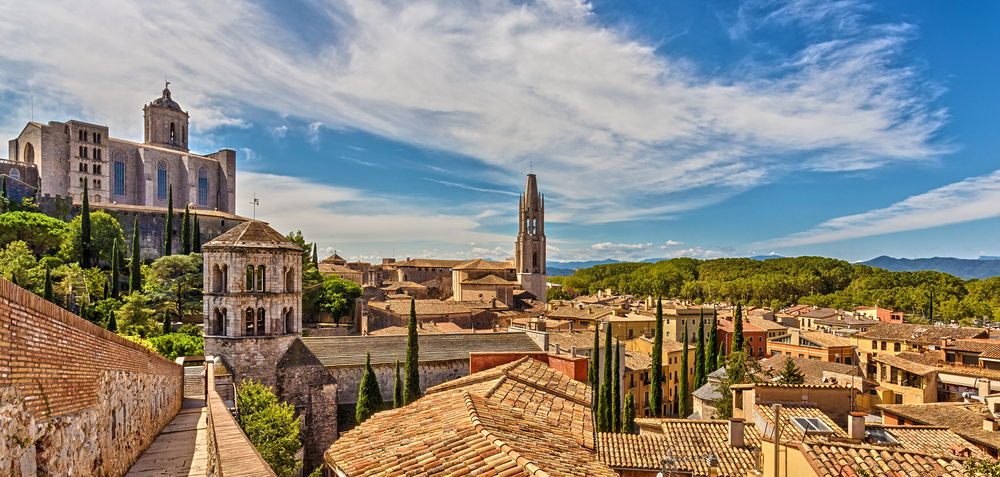 Girona Game of Thrones Tour departing from Barcelona with Lunch - Small Group - Full Day