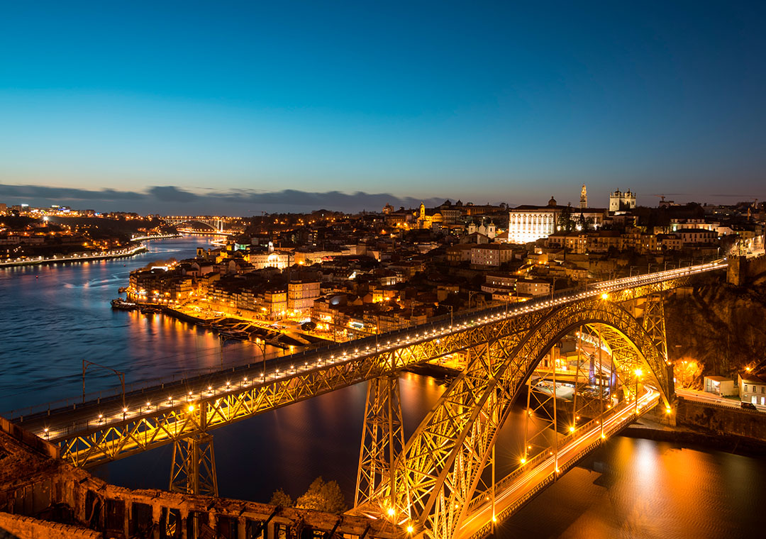 Croisière du Nouvel An à Porto sur le fleuve Douro - Living Tours