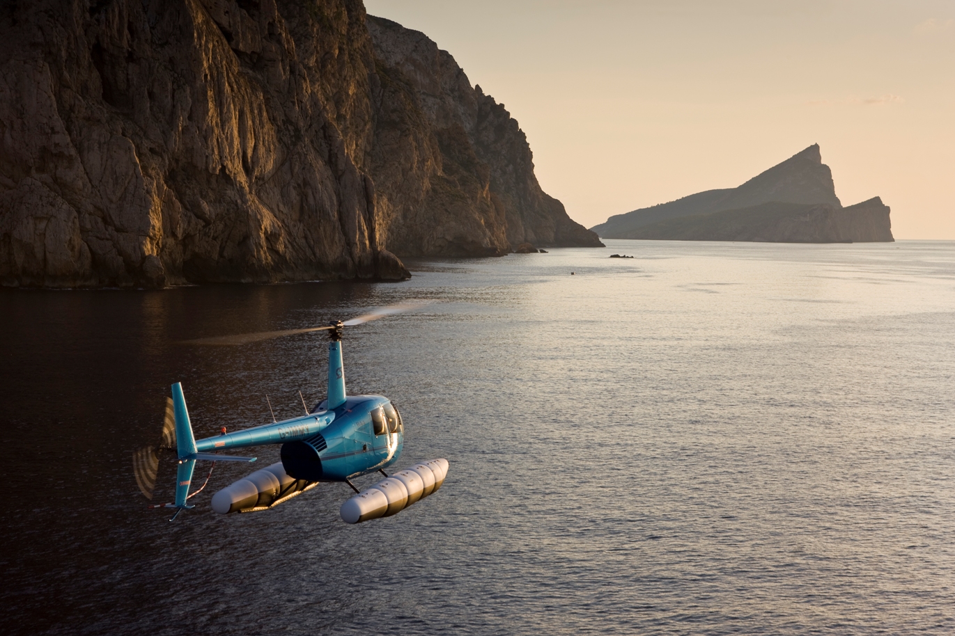 Tour en Hélicoptère à Majorque - Living Tours