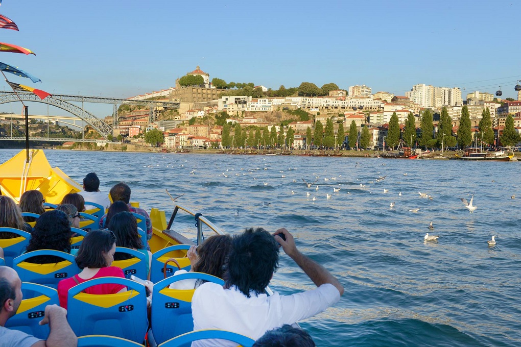 Excursão turística pelo Porto e Cruzeiro das 6 pontes - Living Tours