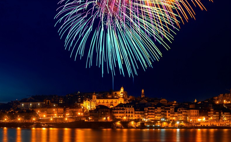 Réveillon du Nouvel An à Porto - Fête et dîner - Living Tours