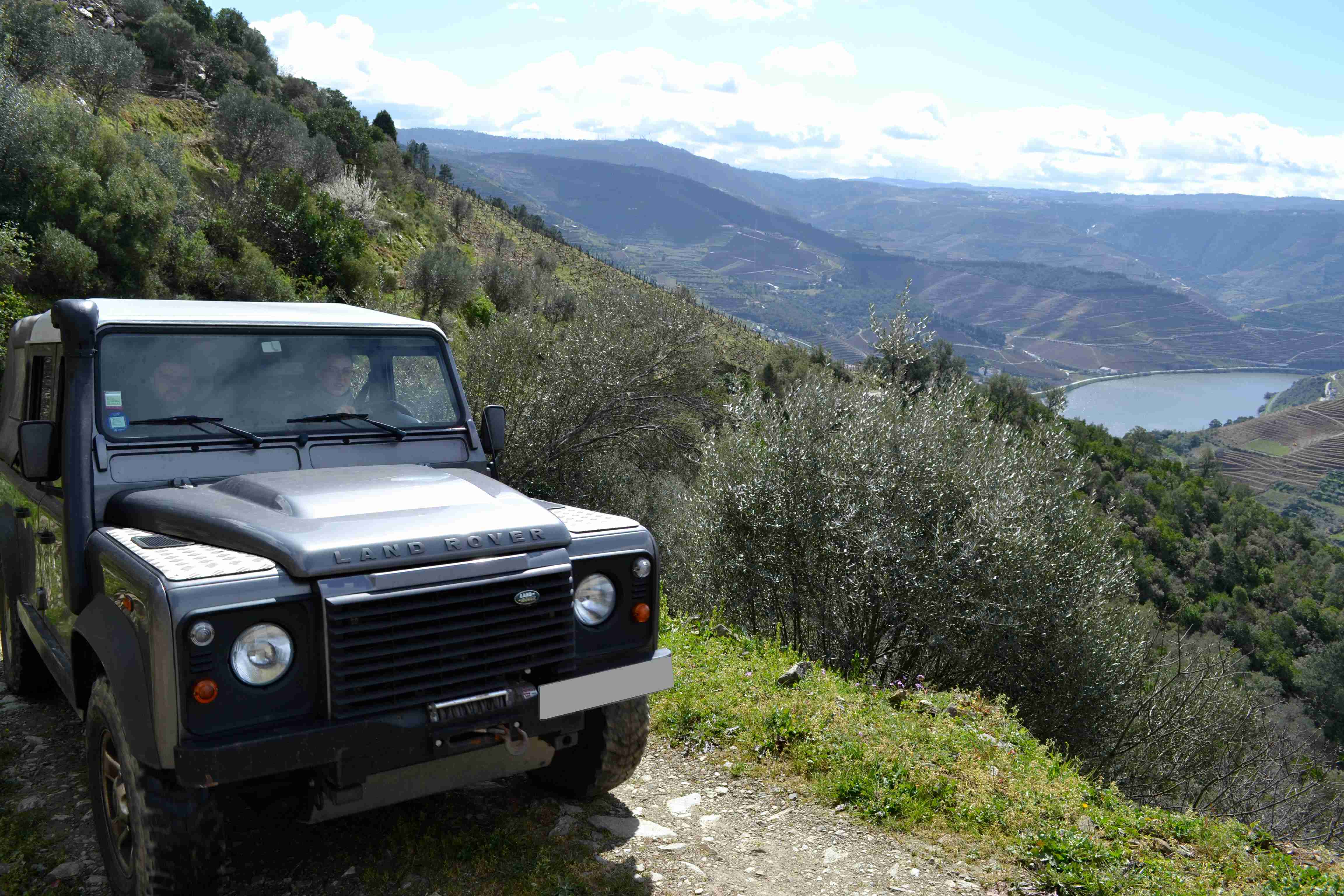 Tour en jeep dans la vallée du Douro - Living Tours